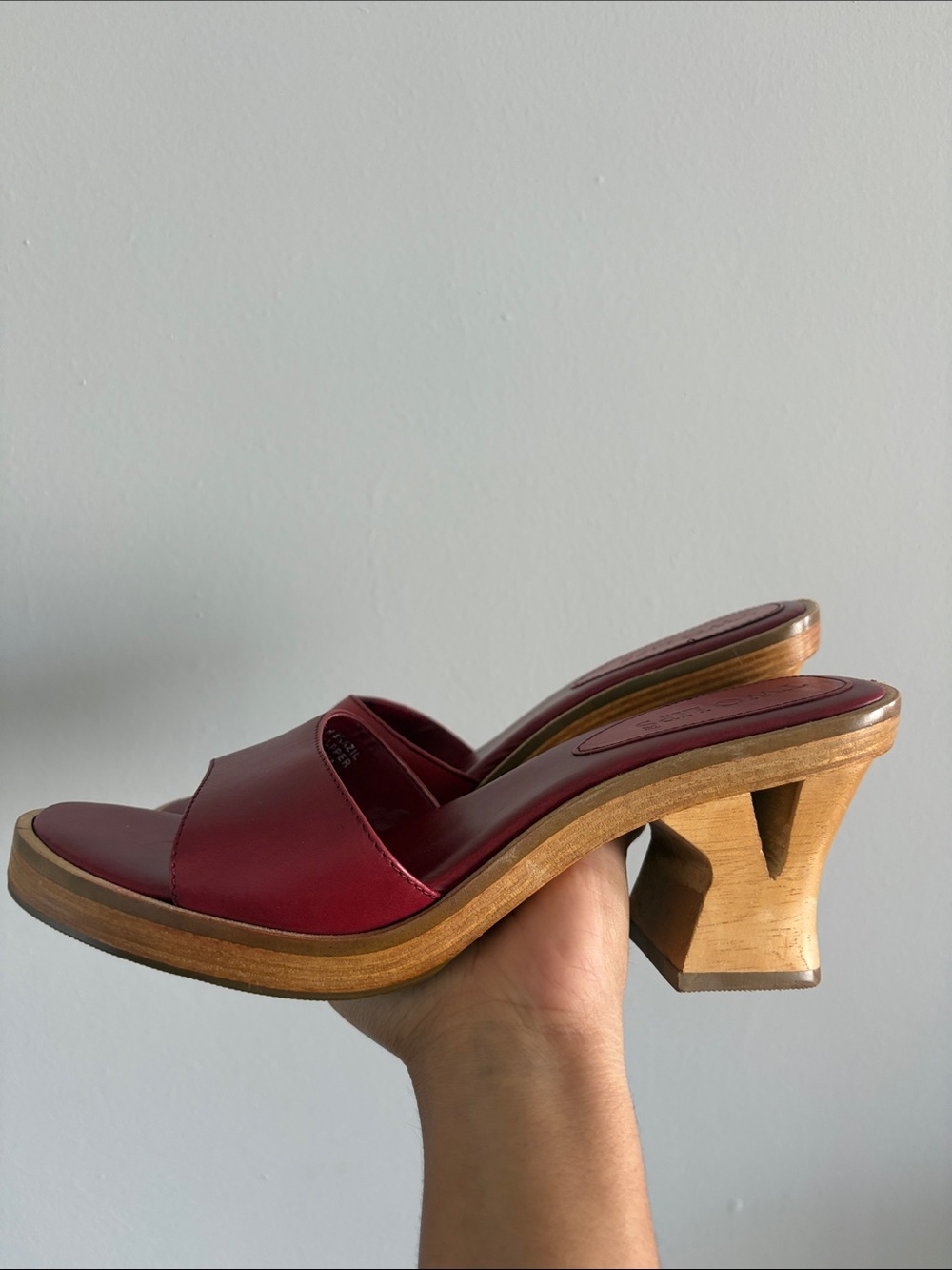 Two lips Women's Red Leather Heeled Slide Sandals